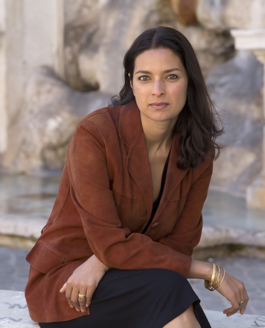 Large jhumpa lahiri