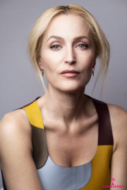 Large gillian anderson
