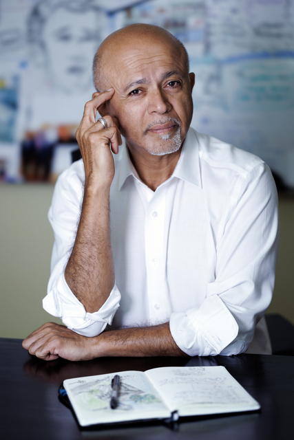 Large abraham verghese foto christopher michel