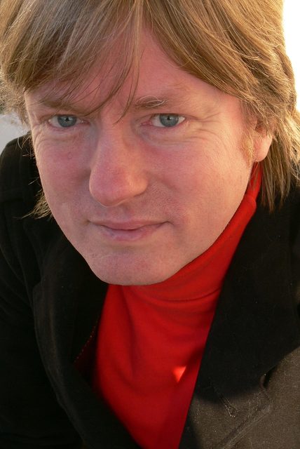 Large michel faber foto   eva youren